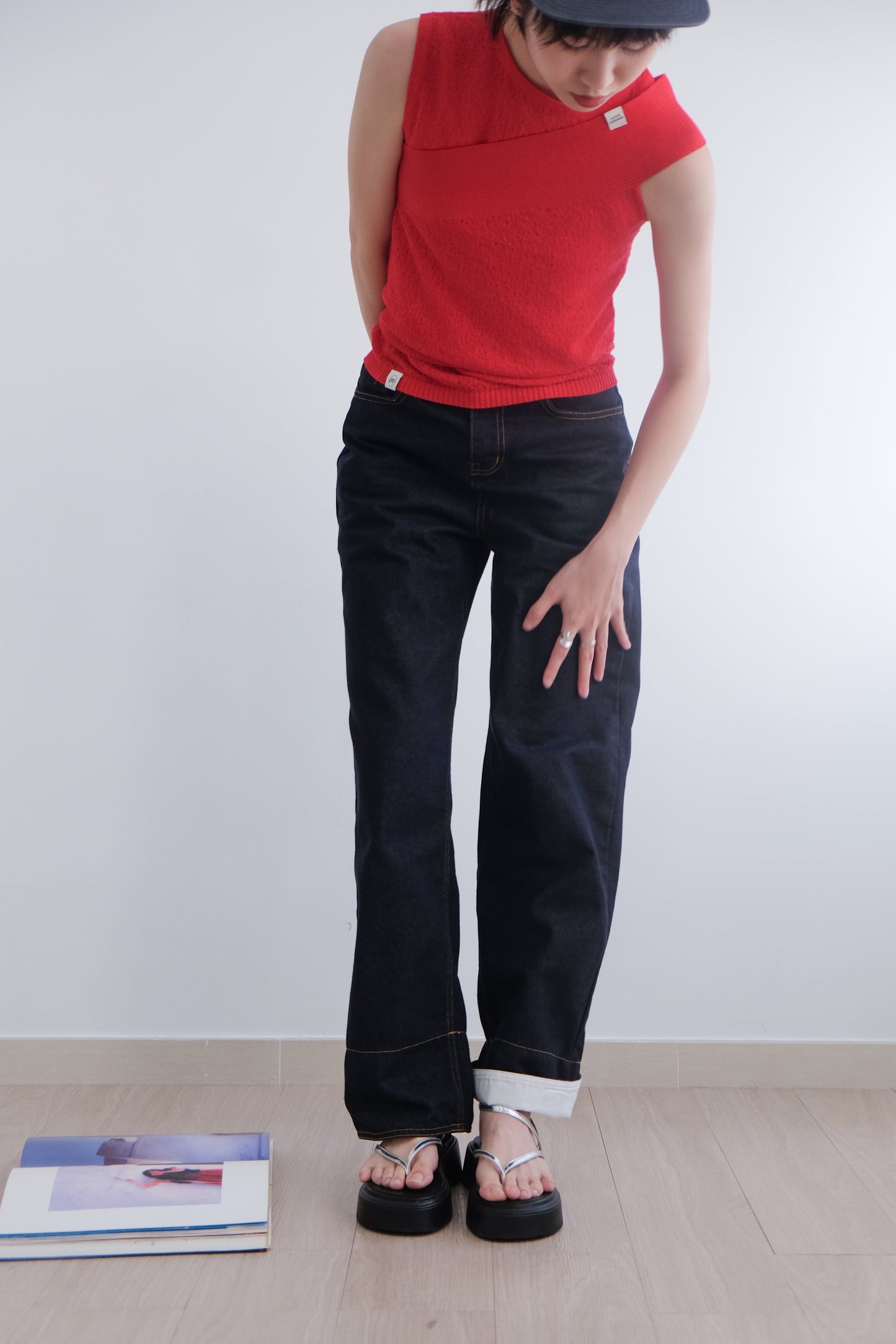 ✨推!"Bailey" 2-Way Hem Unwashed Jeans