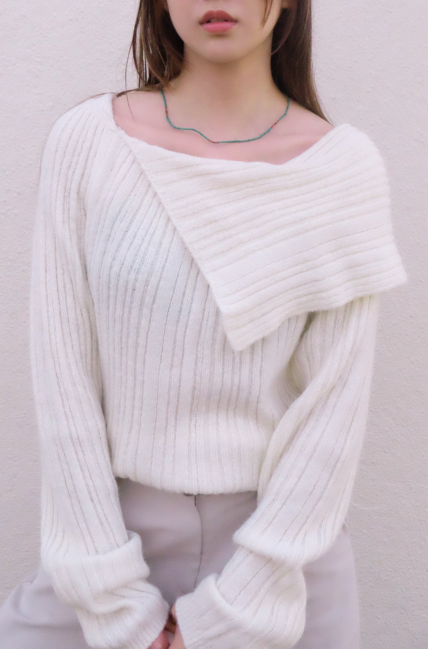 "Big Boy" Off-shoulder Wool Top (Cream)