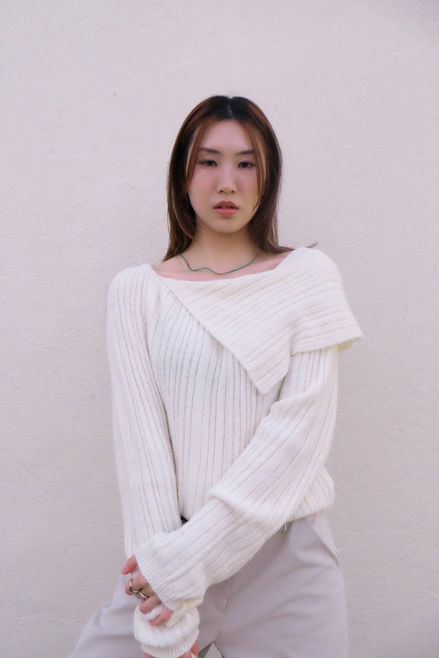 "Big Boy" Off-shoulder Wool Top (Cream)