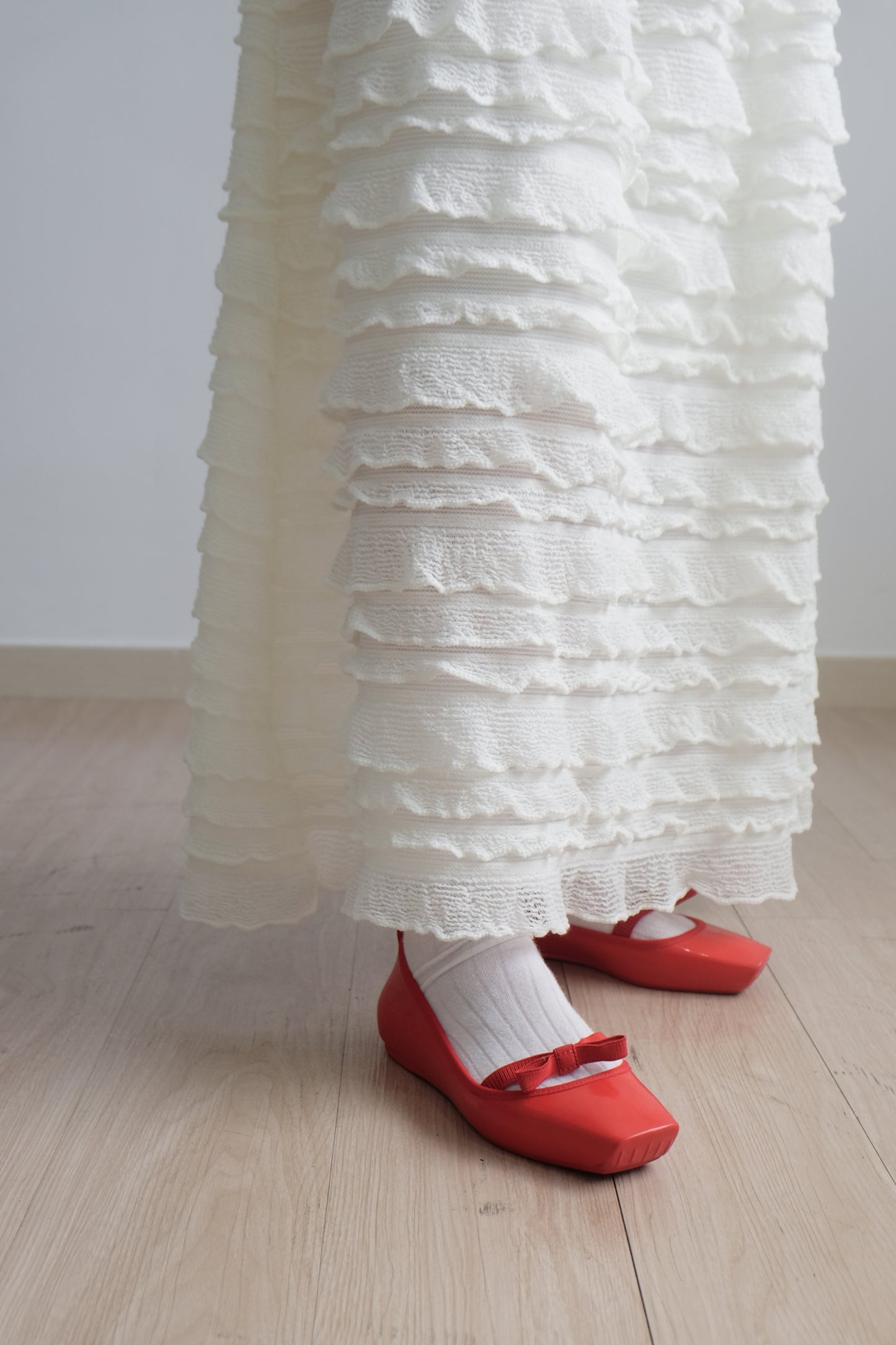 "Crepe Cake" Knit Ruffles Skirt (Ivory)