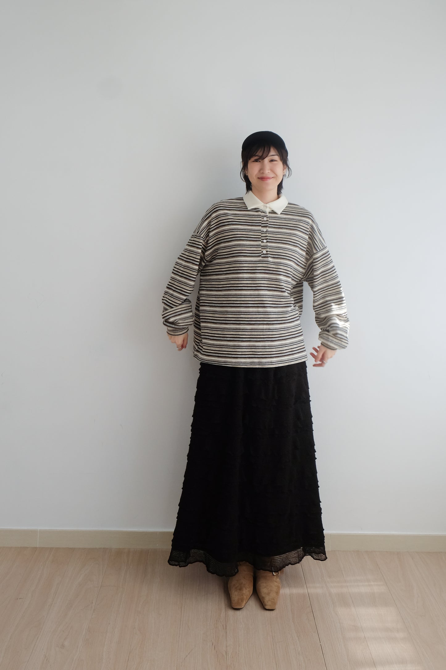 "Crepe Cake" Knit Ruffles Skirt (Black)