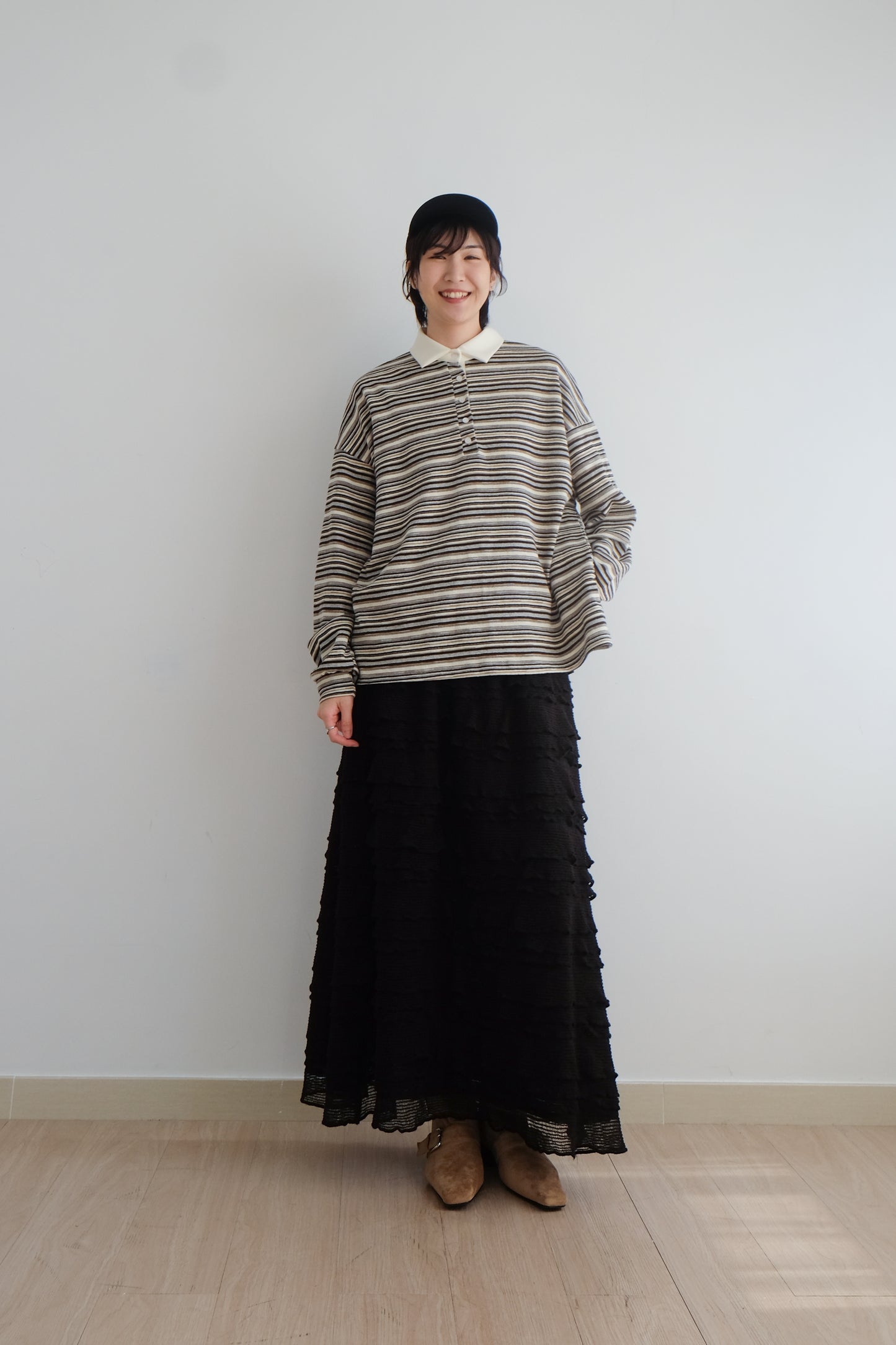 "Crepe Cake" Knit Ruffles Skirt (Black)