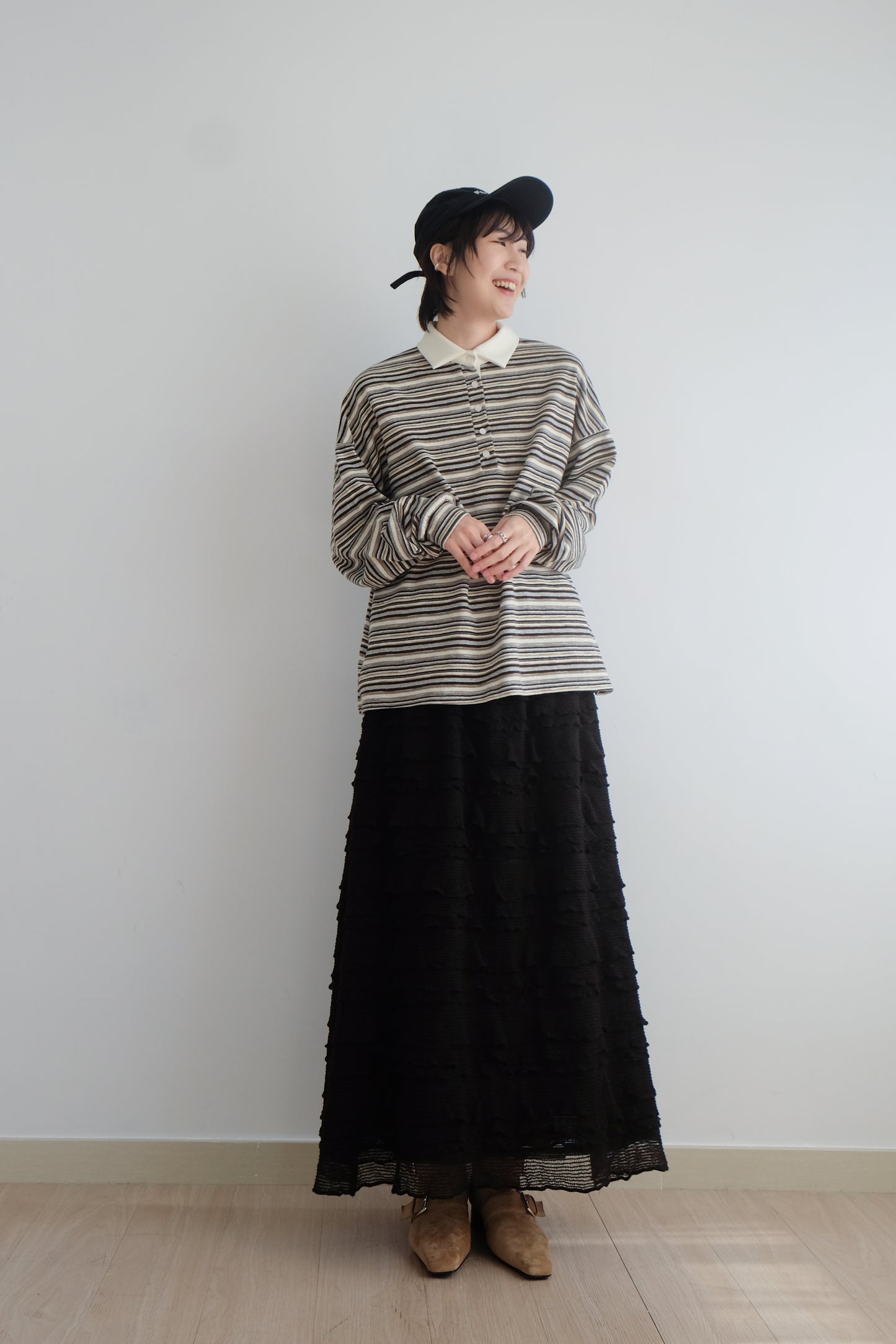 "Crepe Cake" Knit Ruffles Skirt (Black)