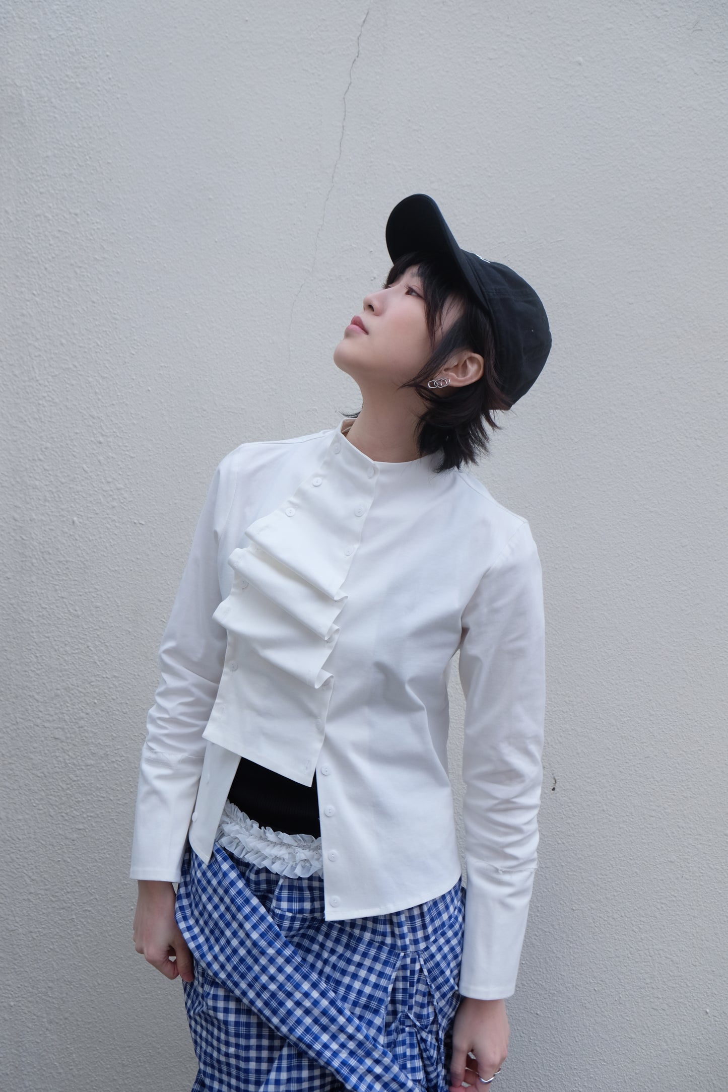 Victorian Flexible-button Blouse (Ivory)