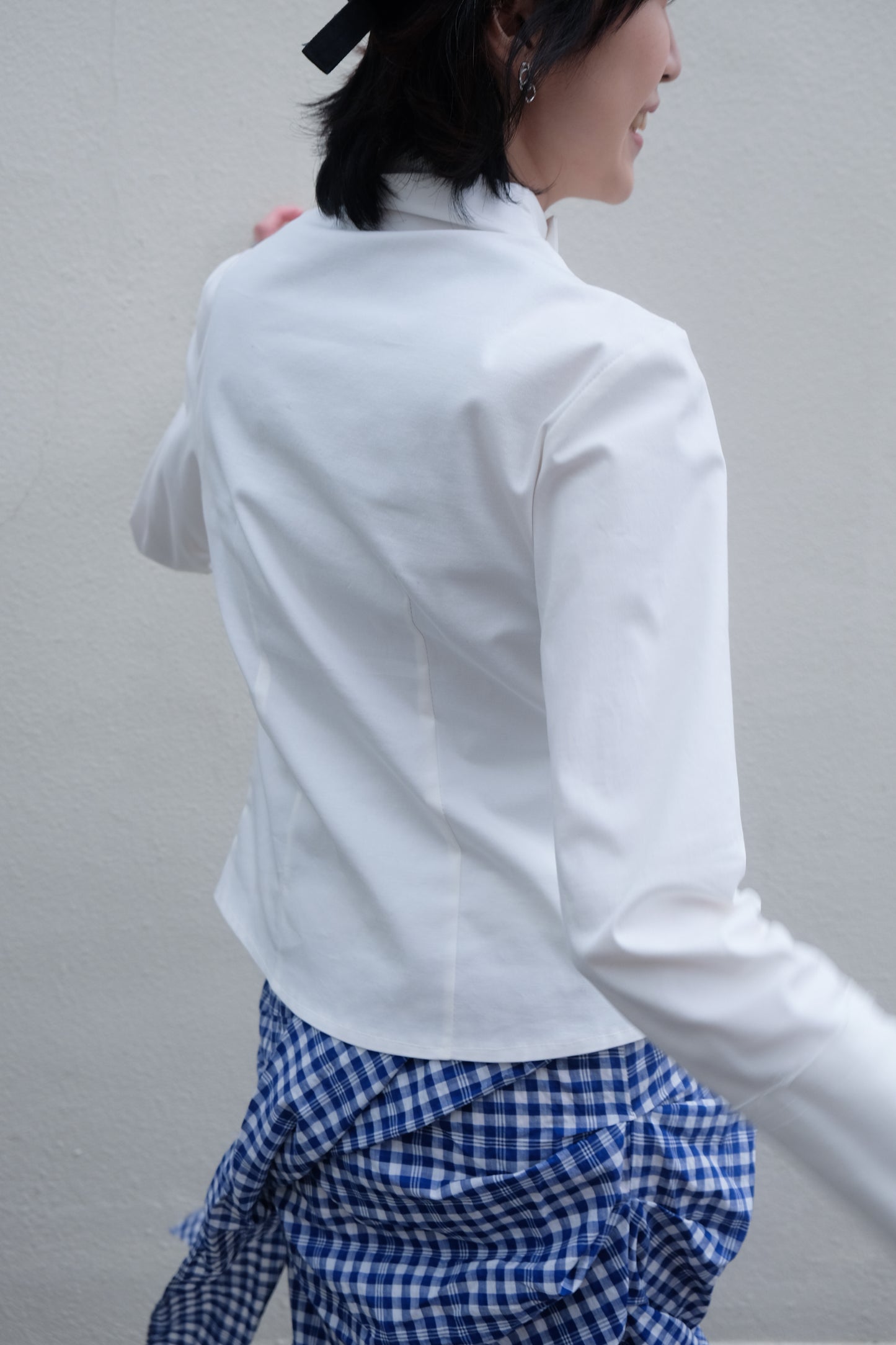 Victorian Flexible-button Blouse (Ivory)