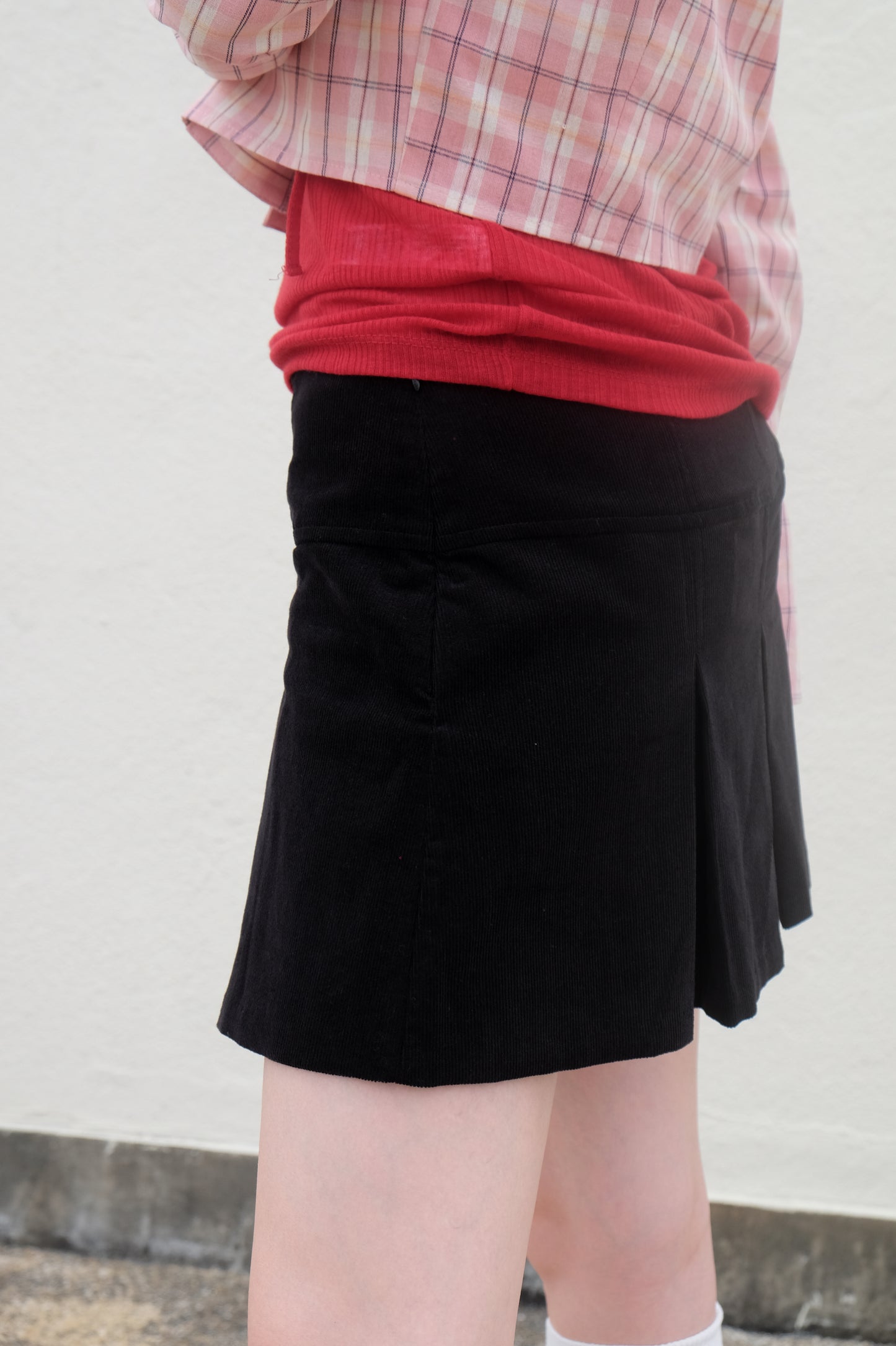 Double-layer Pleated Tennis Skorts (Black/ Camel)