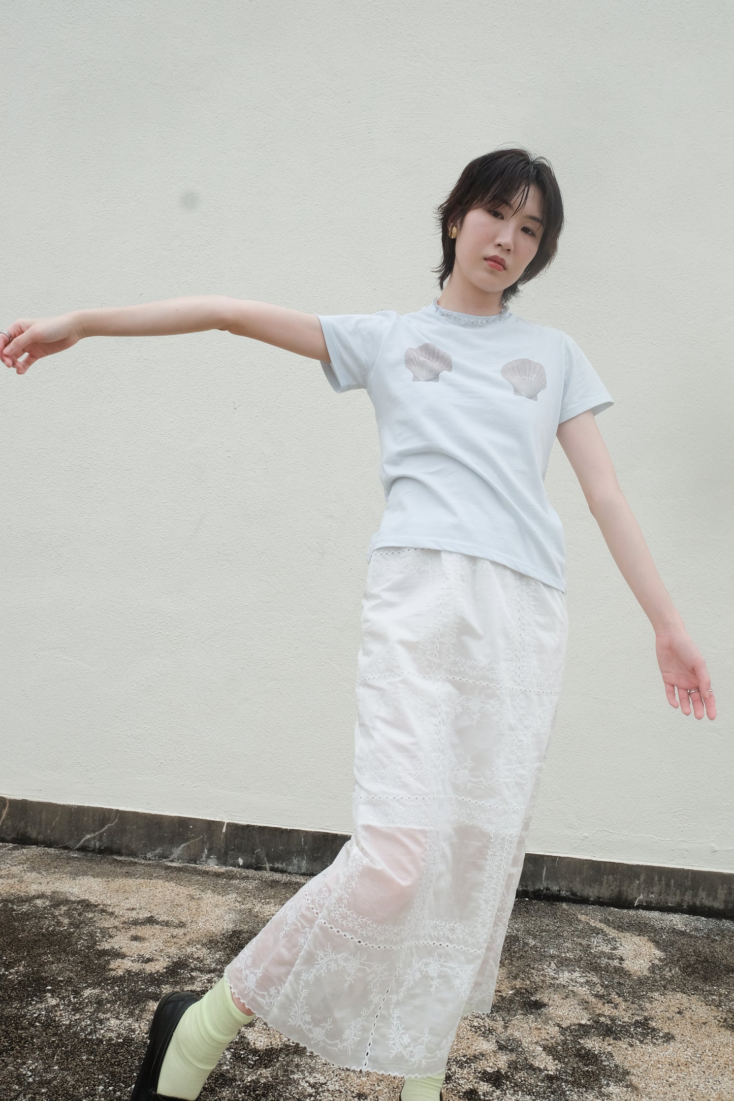 "Venus" Shell Goddess Tee (Baby Blue)