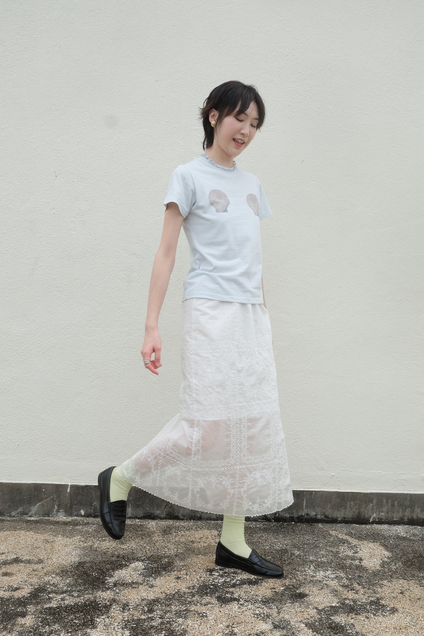 "Venus" Shell Goddess Tee (Baby Blue)