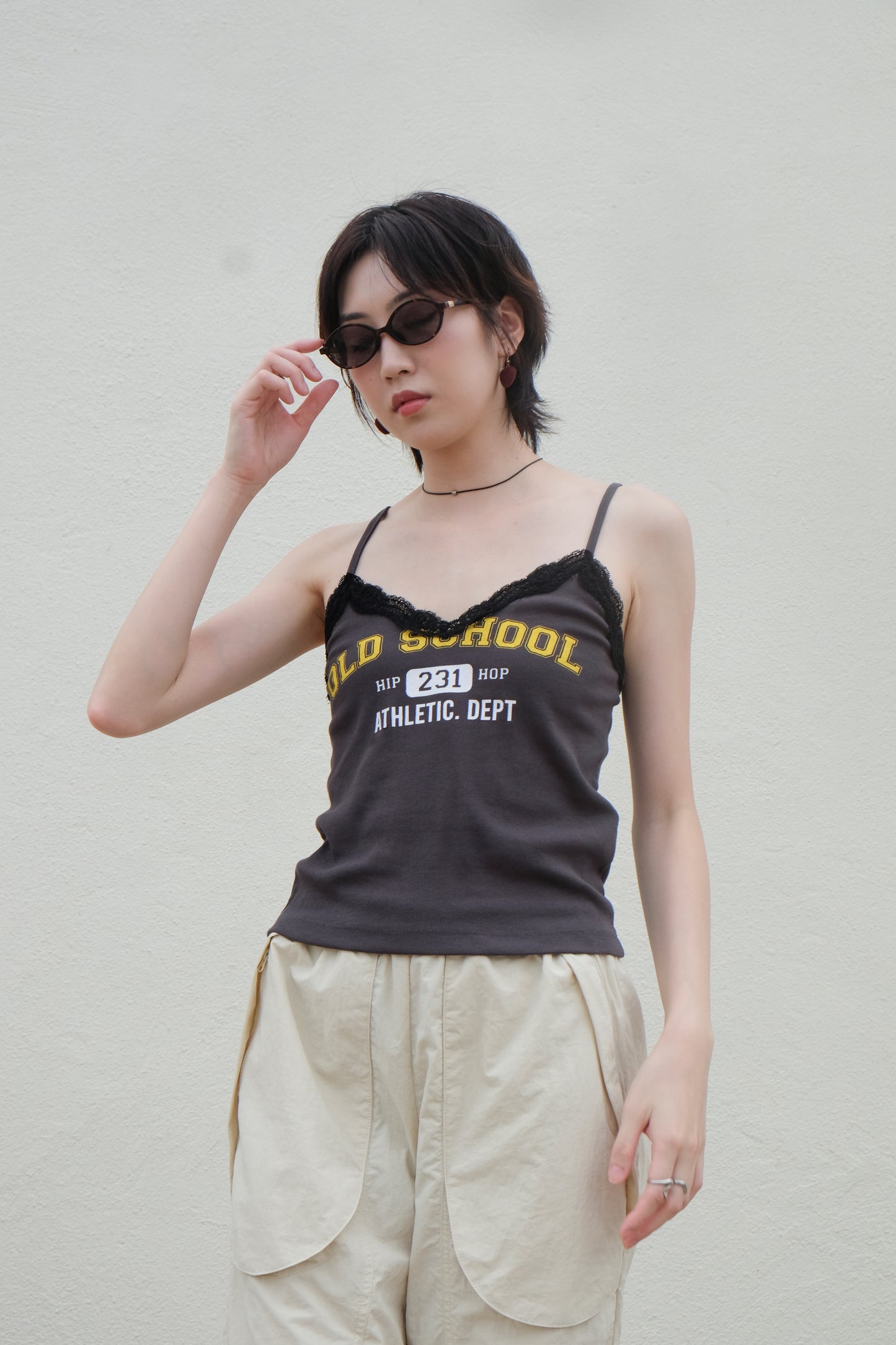 ✨推!"Old School" Lace Cami (Charcoal)