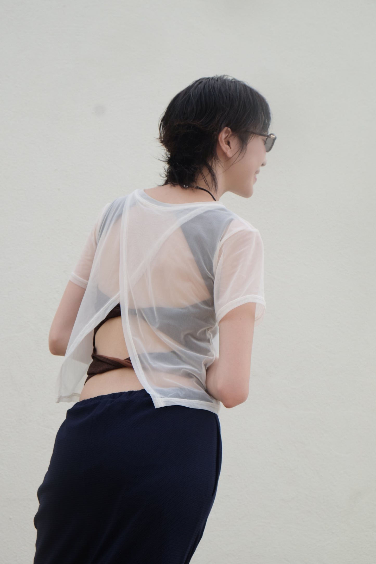 Back-open Sheer Short Sleeves