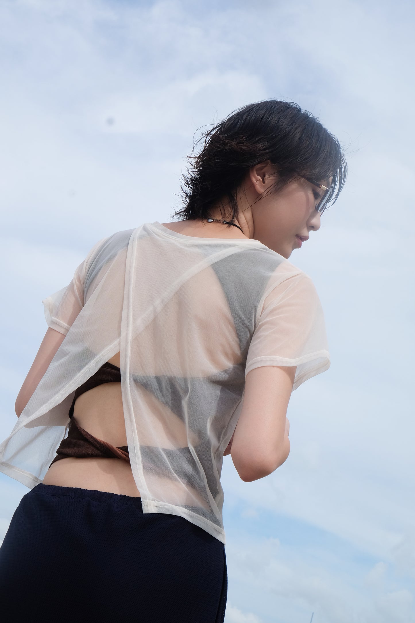 Back-open Sheer Short Sleeves