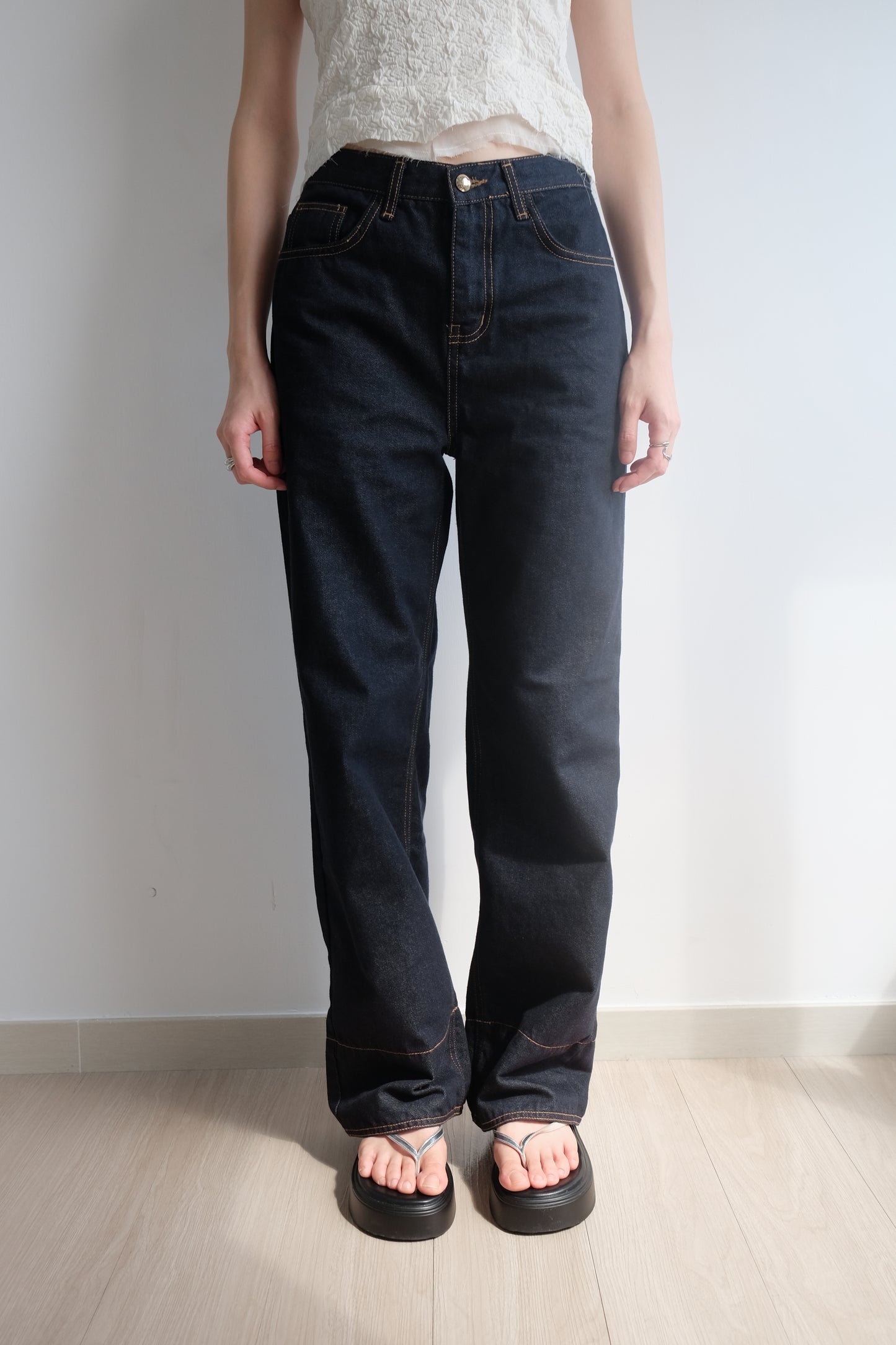 ✨推!"Bailey" 2-Way Hem Unwashed Jeans