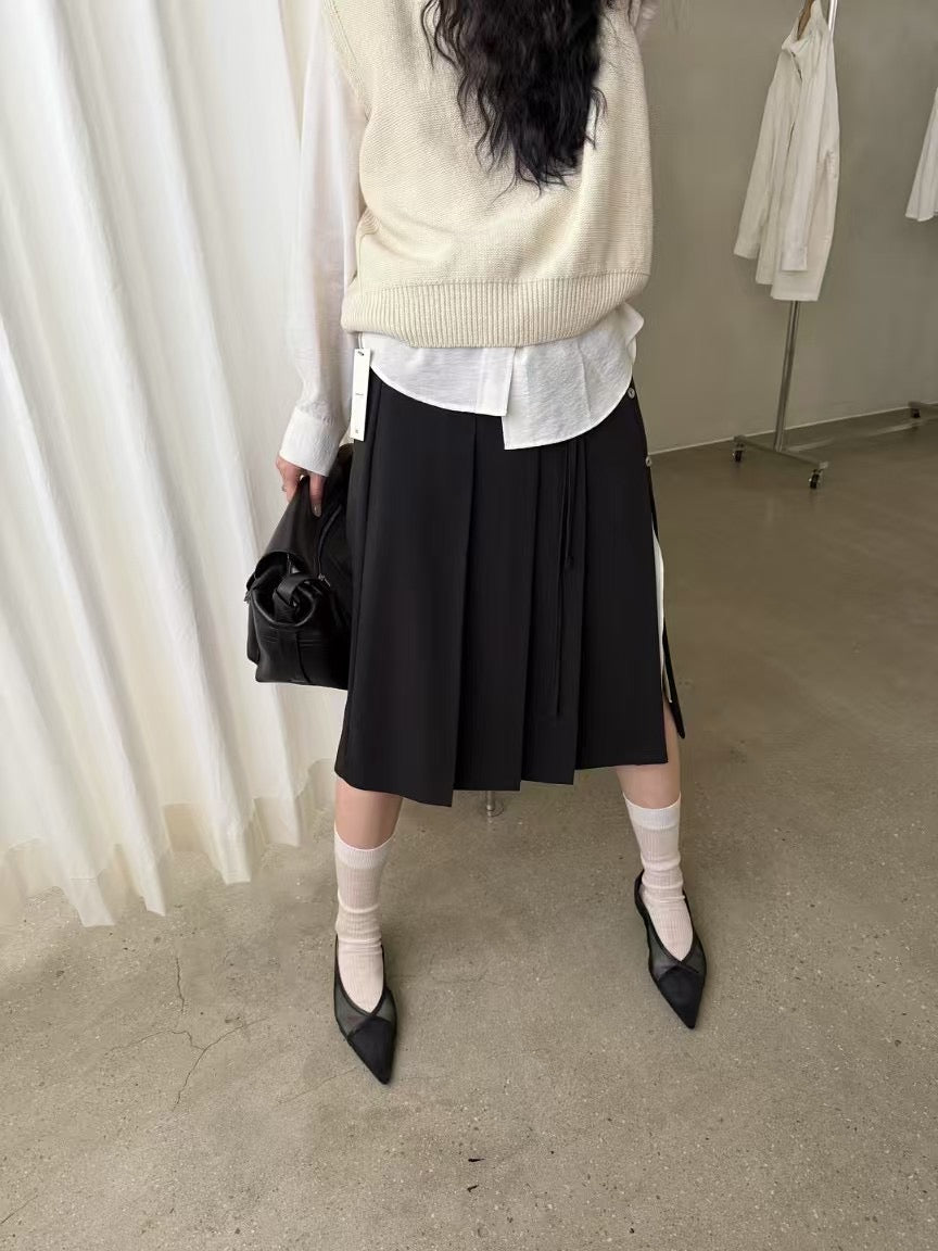 ✨推!"Winona" Double-layer Slit & Pleated Skirt (Black)