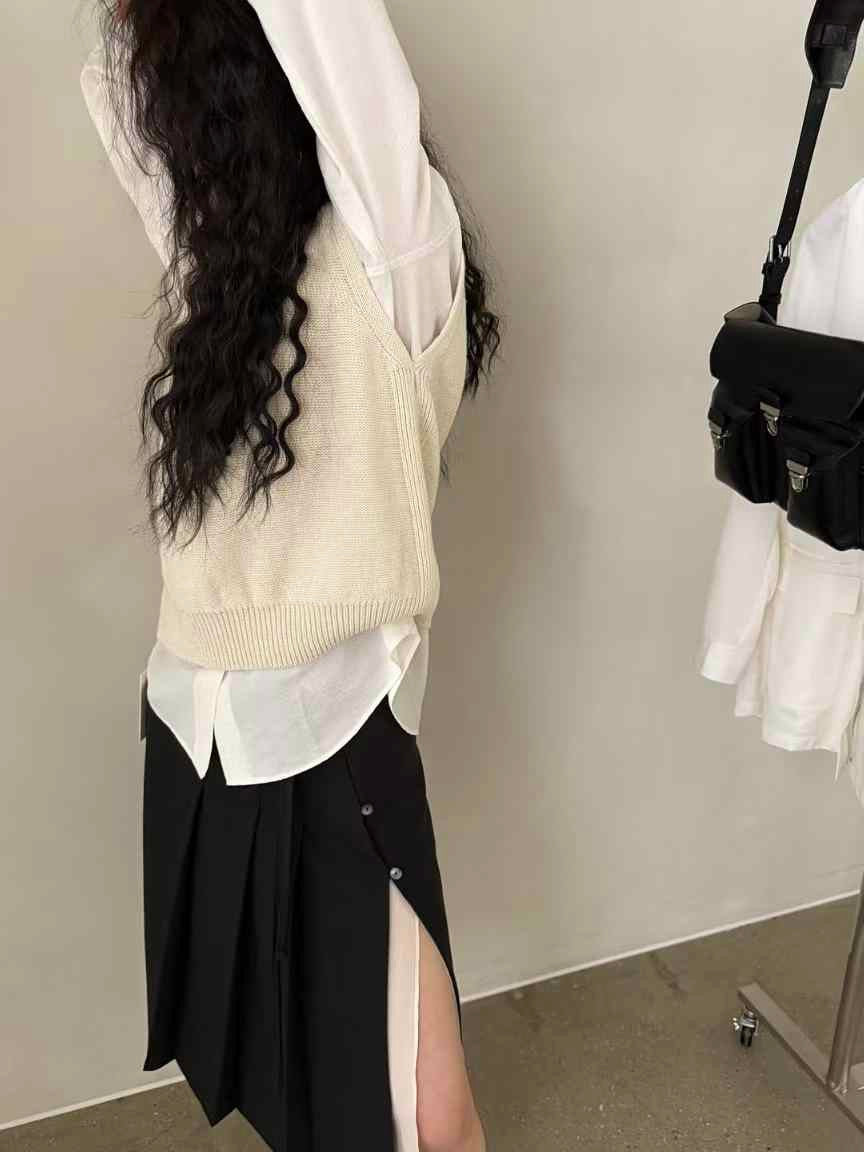 ✨推!"Winona" Double-layer Slit & Pleated Skirt (Black)