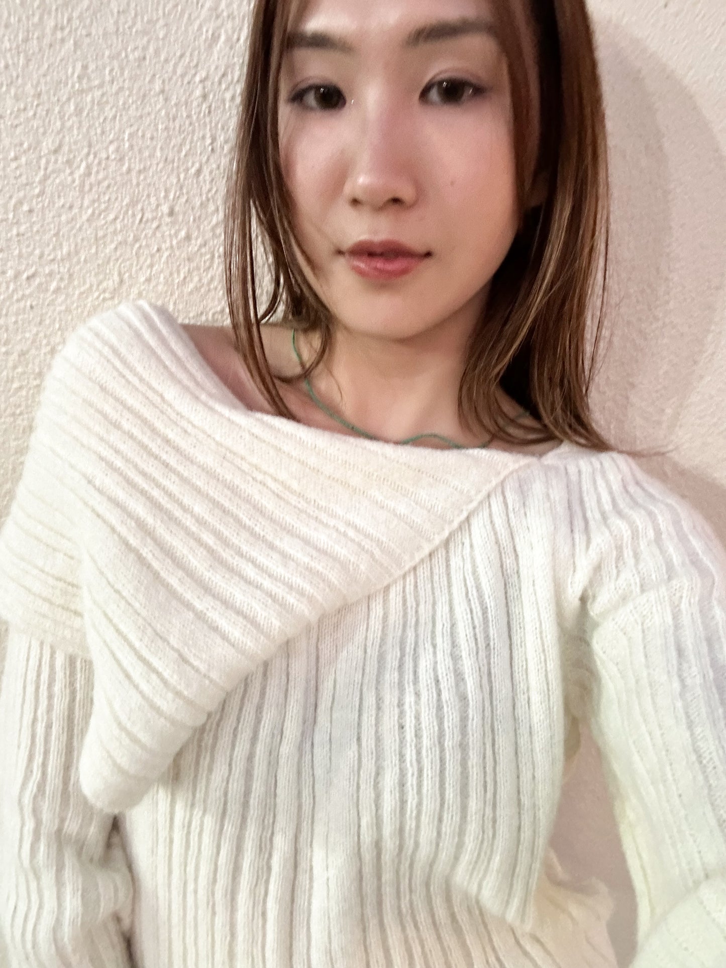 "Big Boy" Off-shoulder Wool Top (Cream)