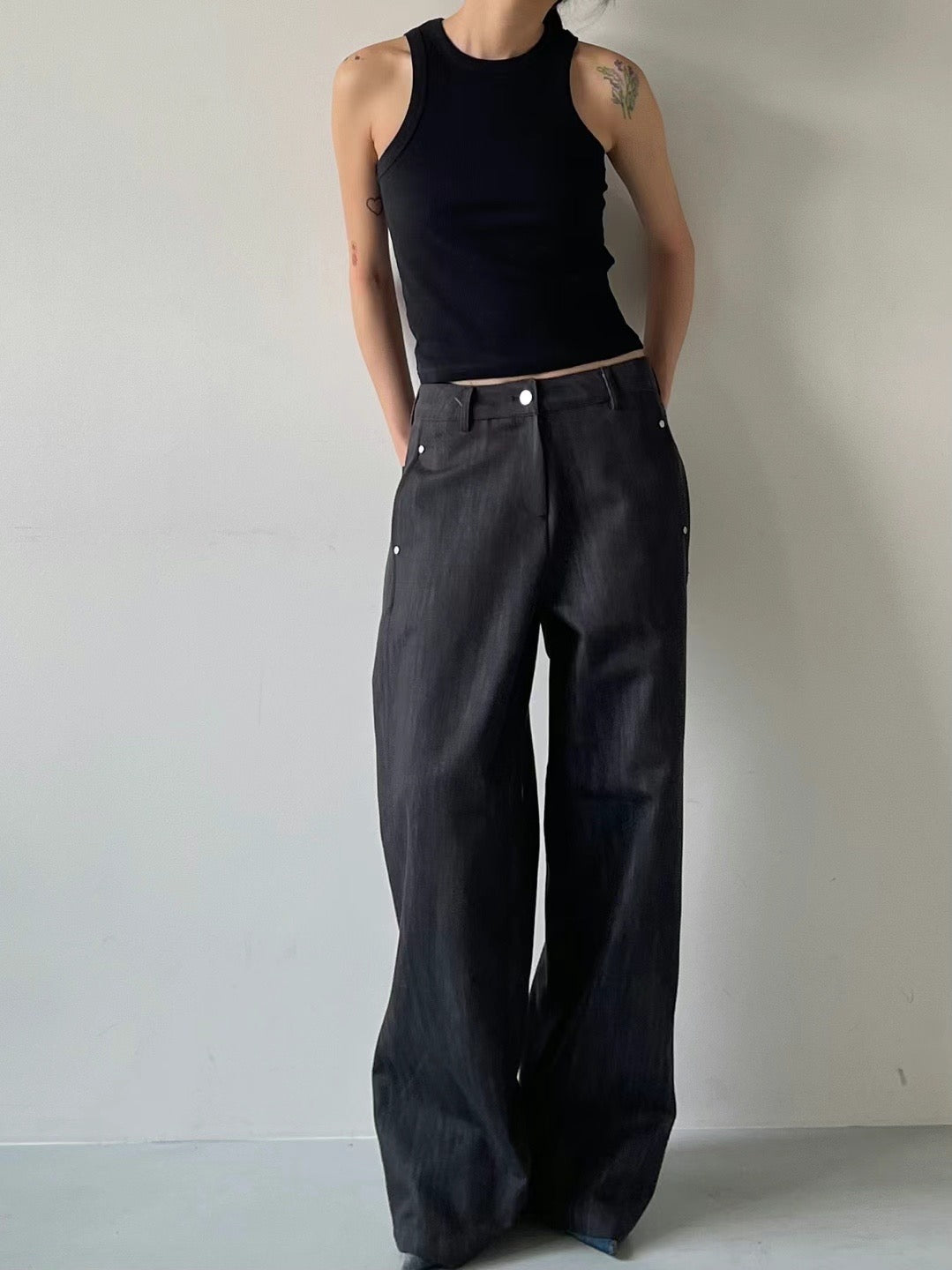 ✨推!"Strokes" Studded Relaxed Pants (3 Colours)