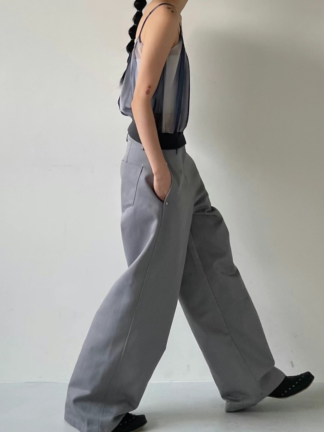 ✨推!"Strokes" Studded Relaxed Pants (3 Colours)
