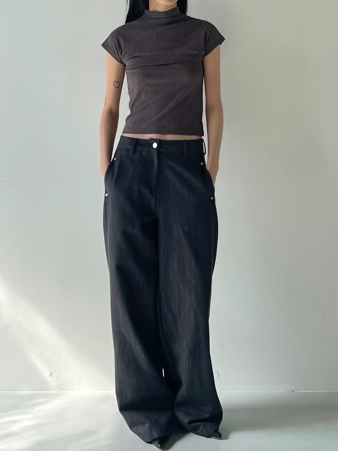 ✨推!"Strokes" Studded Relaxed Pants (3 Colours)