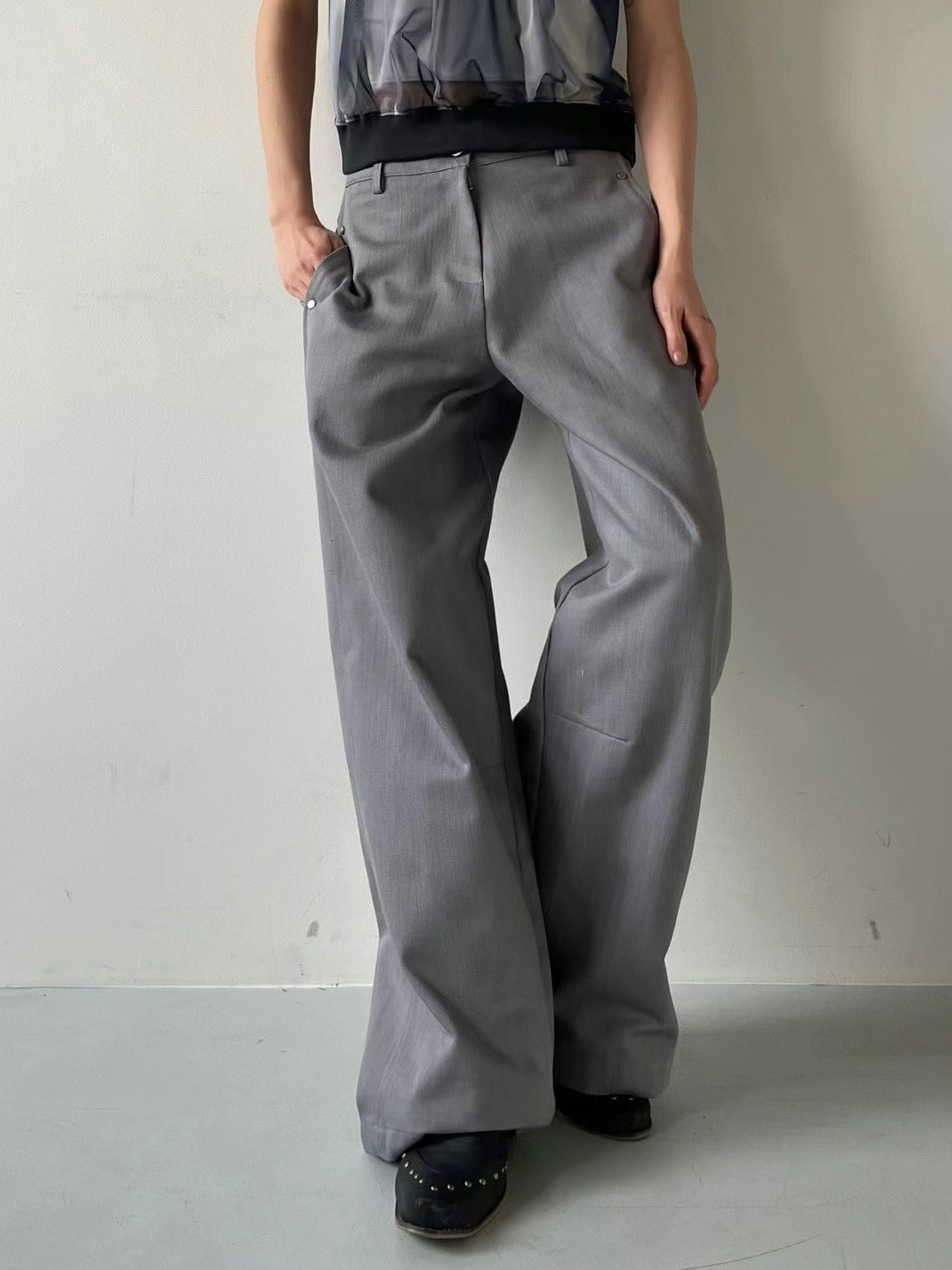 ✨推!"Strokes" Studded Relaxed Pants (3 Colours)