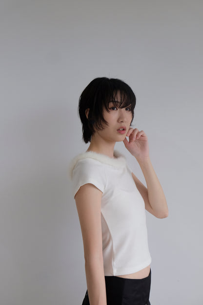 “La Belle" Furry Round Neck Tee (Ivory)