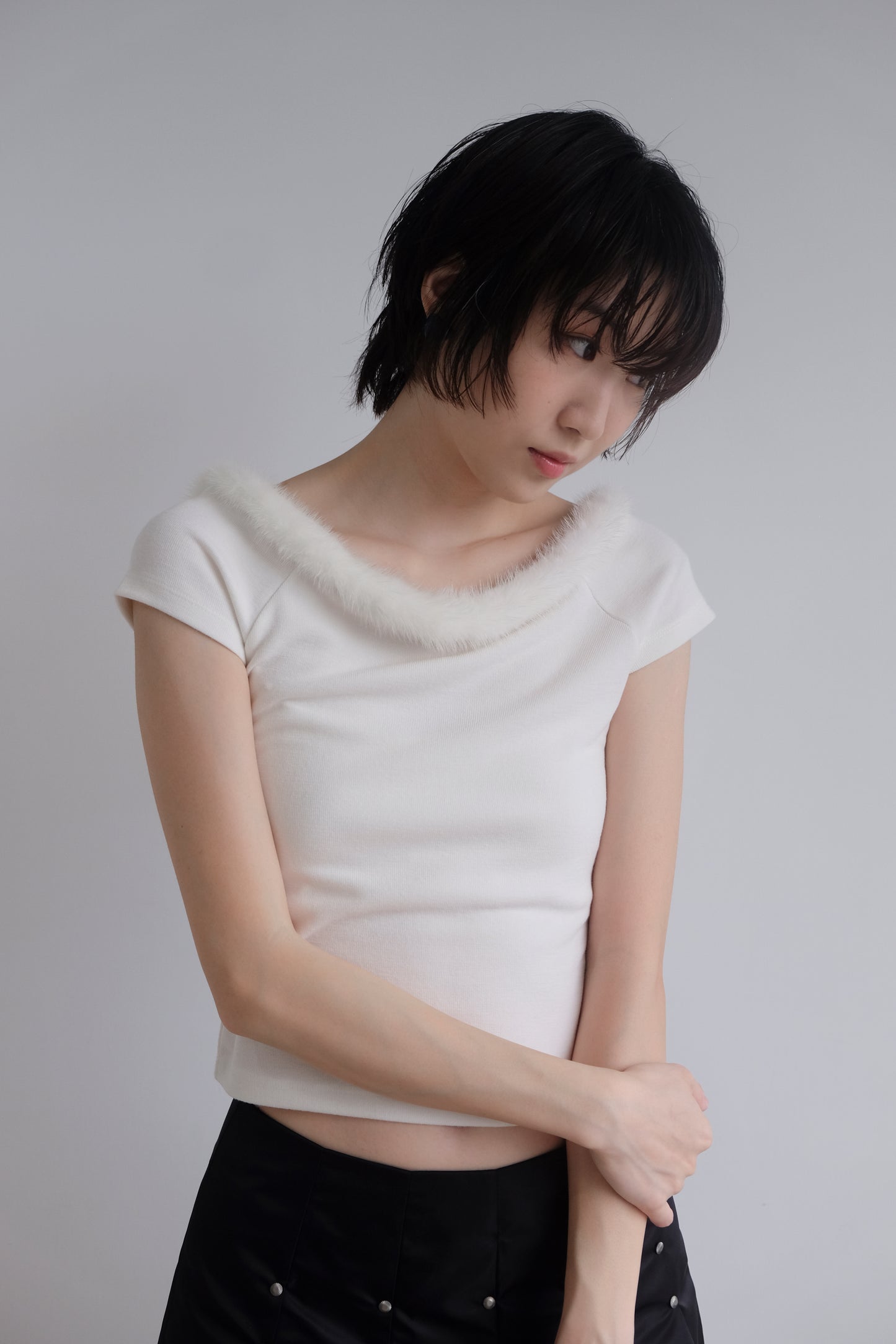 “La Belle" Furry Round Neck Tee (Ivory)