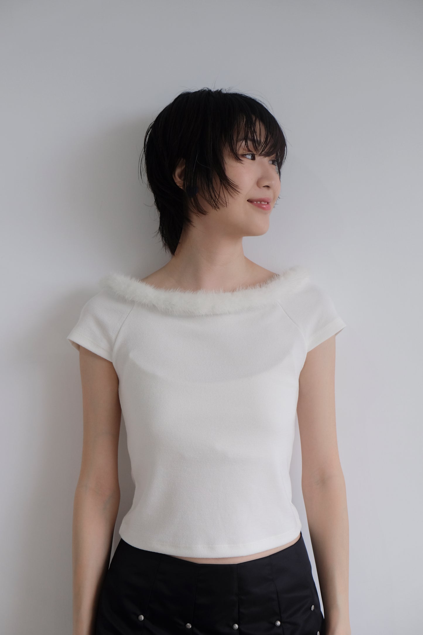 “La Belle" Furry Round Neck Tee (Ivory)