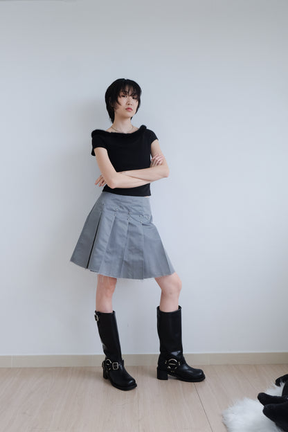 “La Belle" Furry Round Neck Tee (Black)