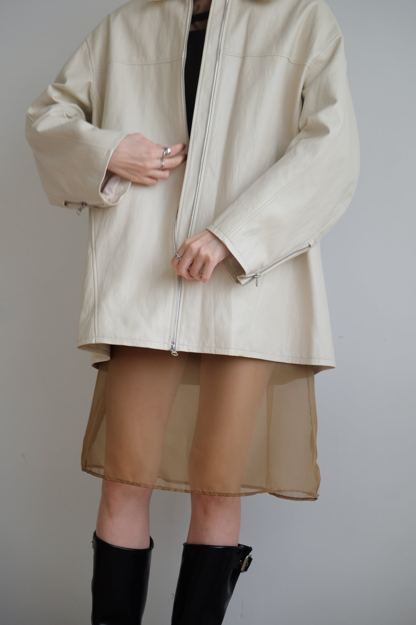 ✨推！Minimal Zips PU Leather Jacket (Cream)