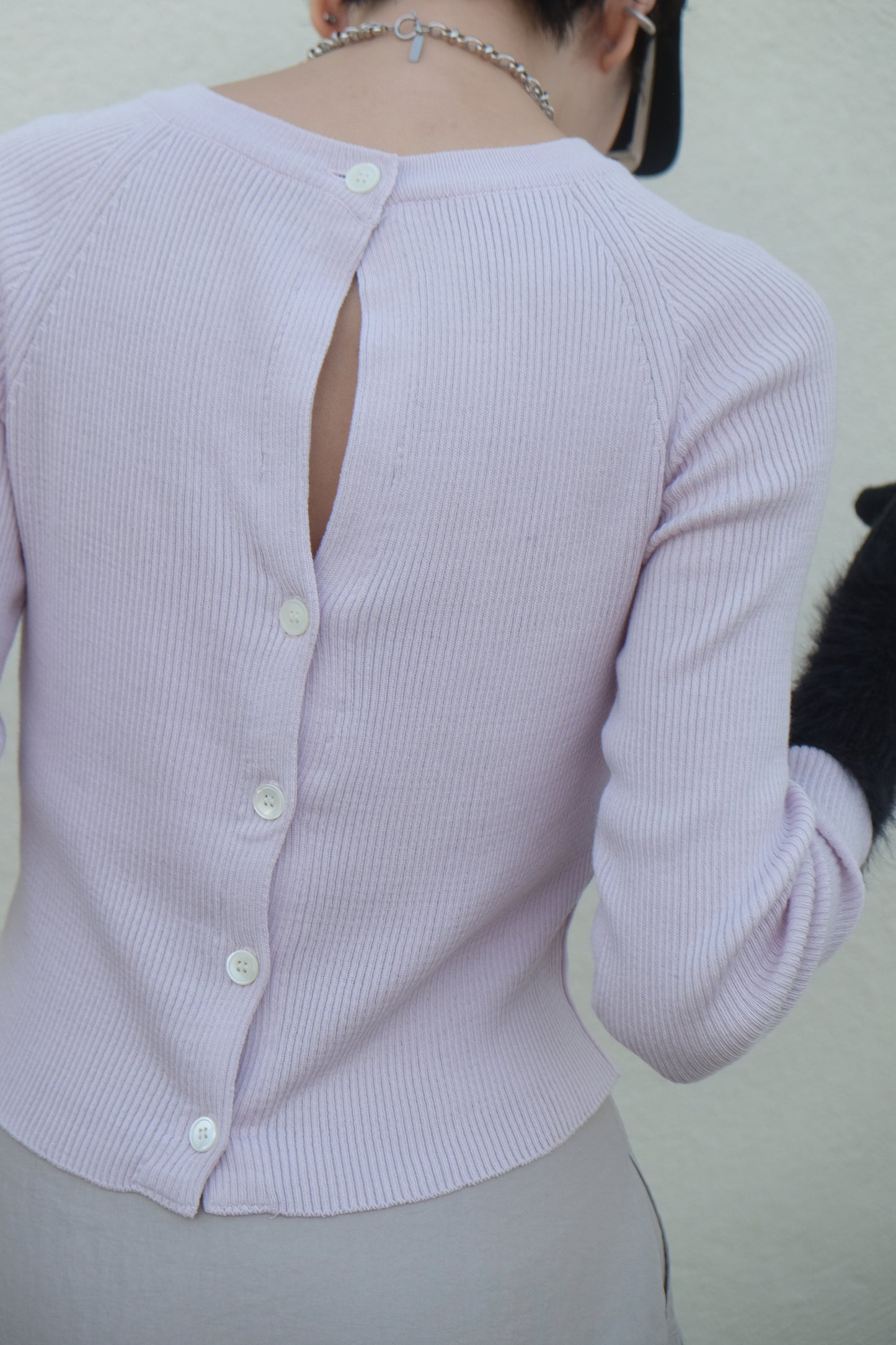 Back Open Knit Top (Lilac/ Ivory)