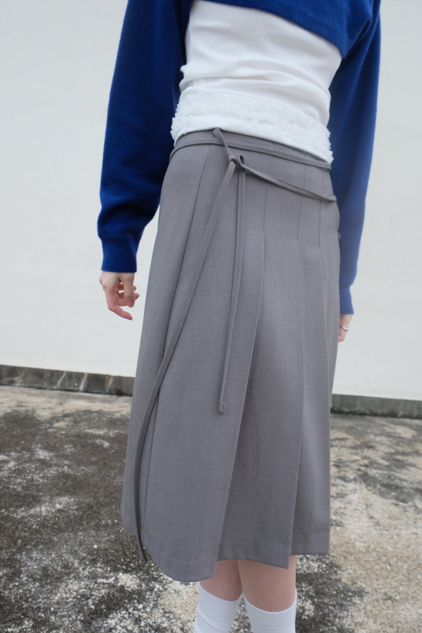 ✨推！"Winona" Double-layer Slit & Pleated Skirt (Grey)