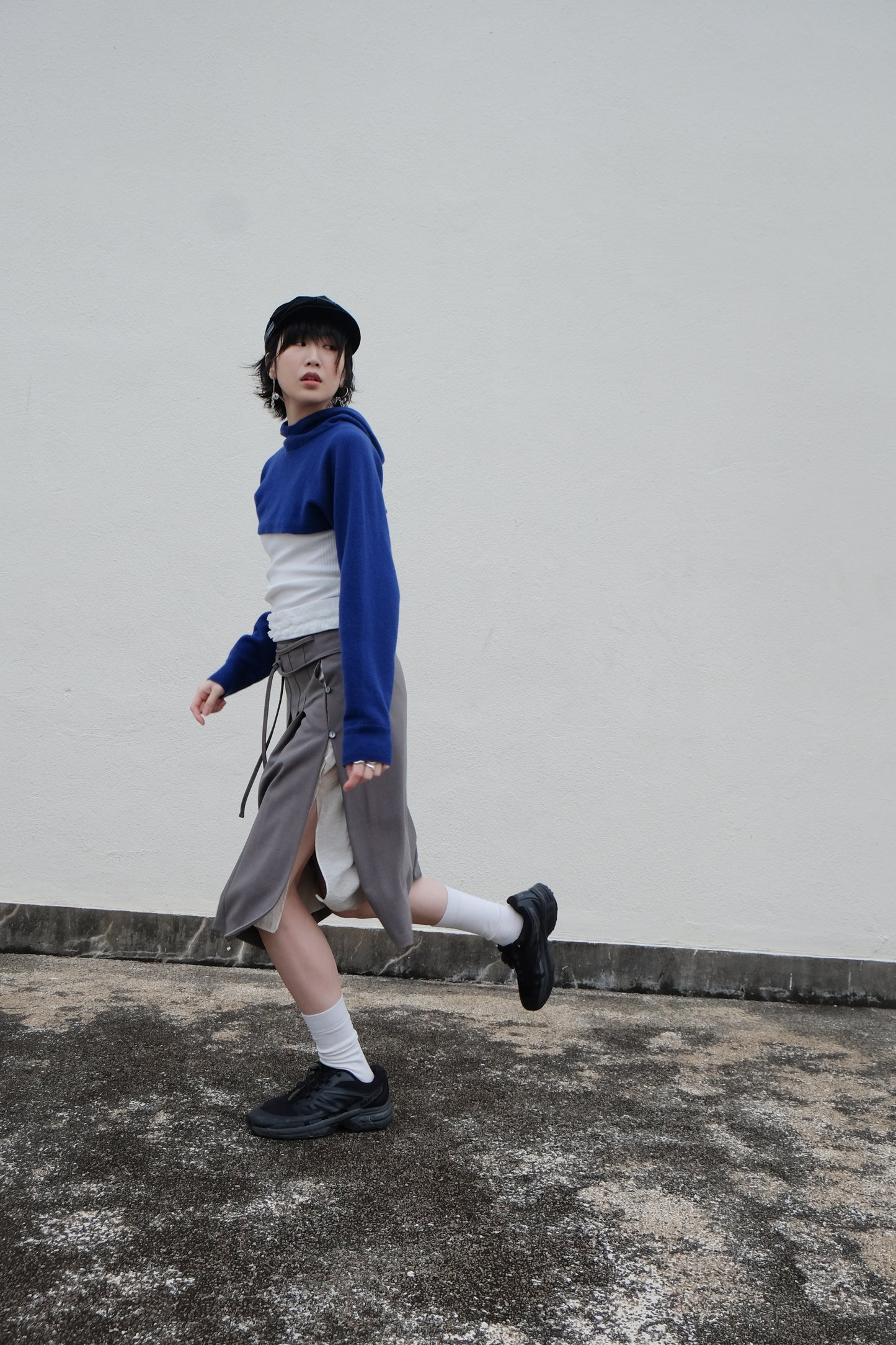 Cropped Hoodie - Merino Wool & Cashmere (Blue)