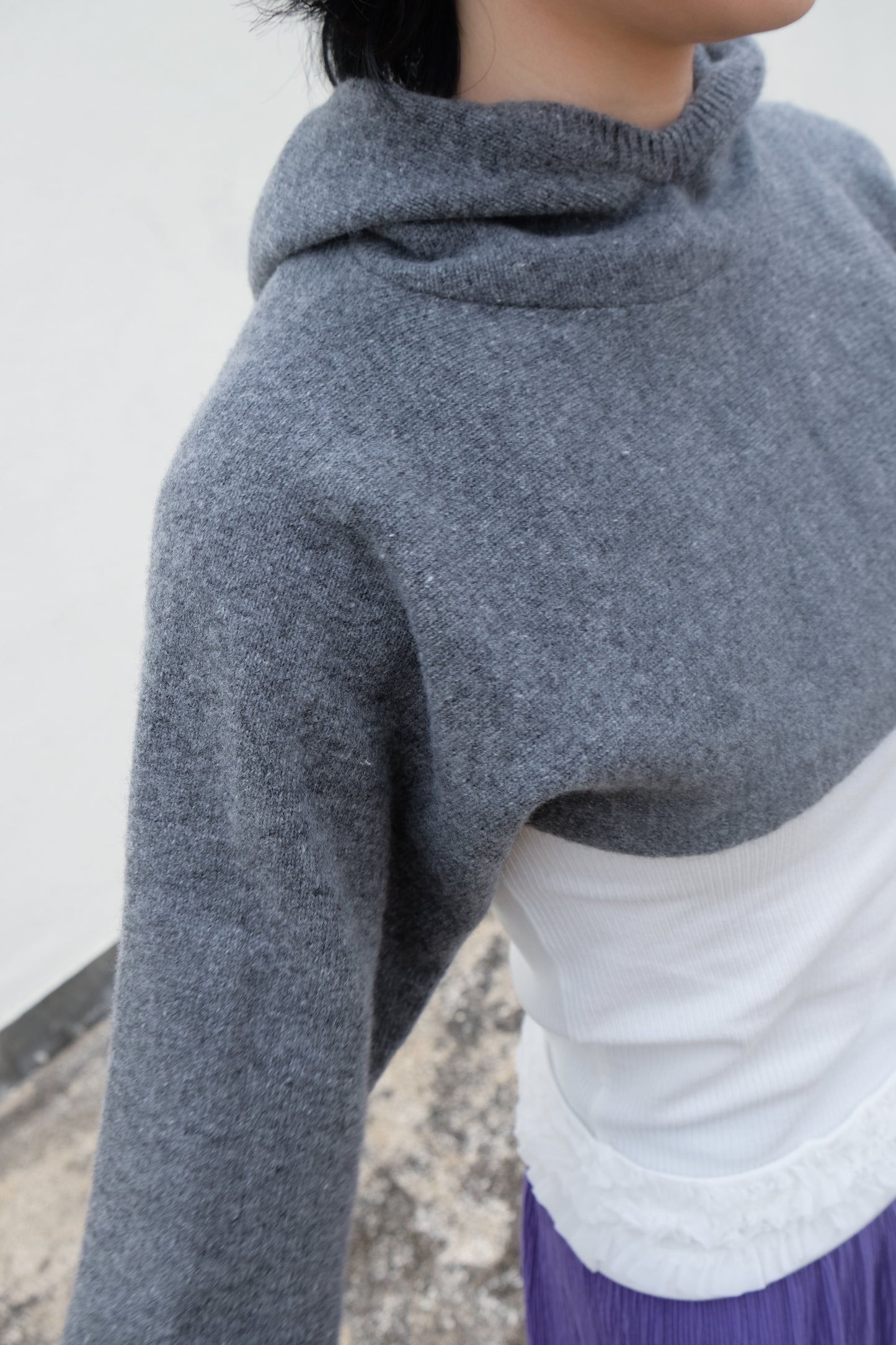 Cropped Hoodie - Merino Wool & Cashmere (Grey)