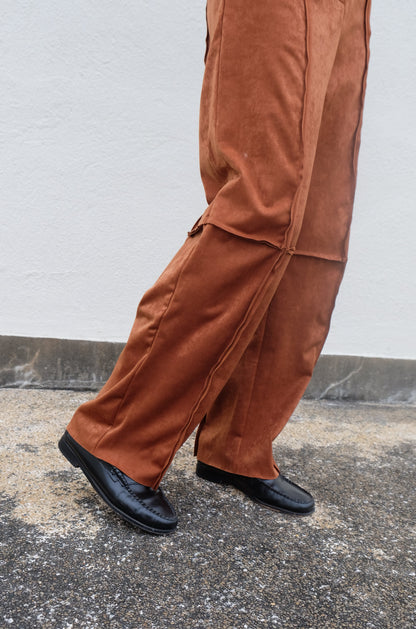 Suede Raw Trimming Pants (Camel)