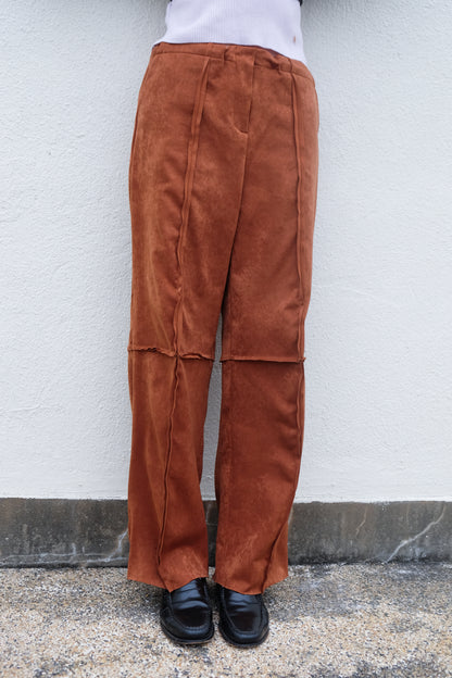 Suede Raw Trimming Pants (Camel)