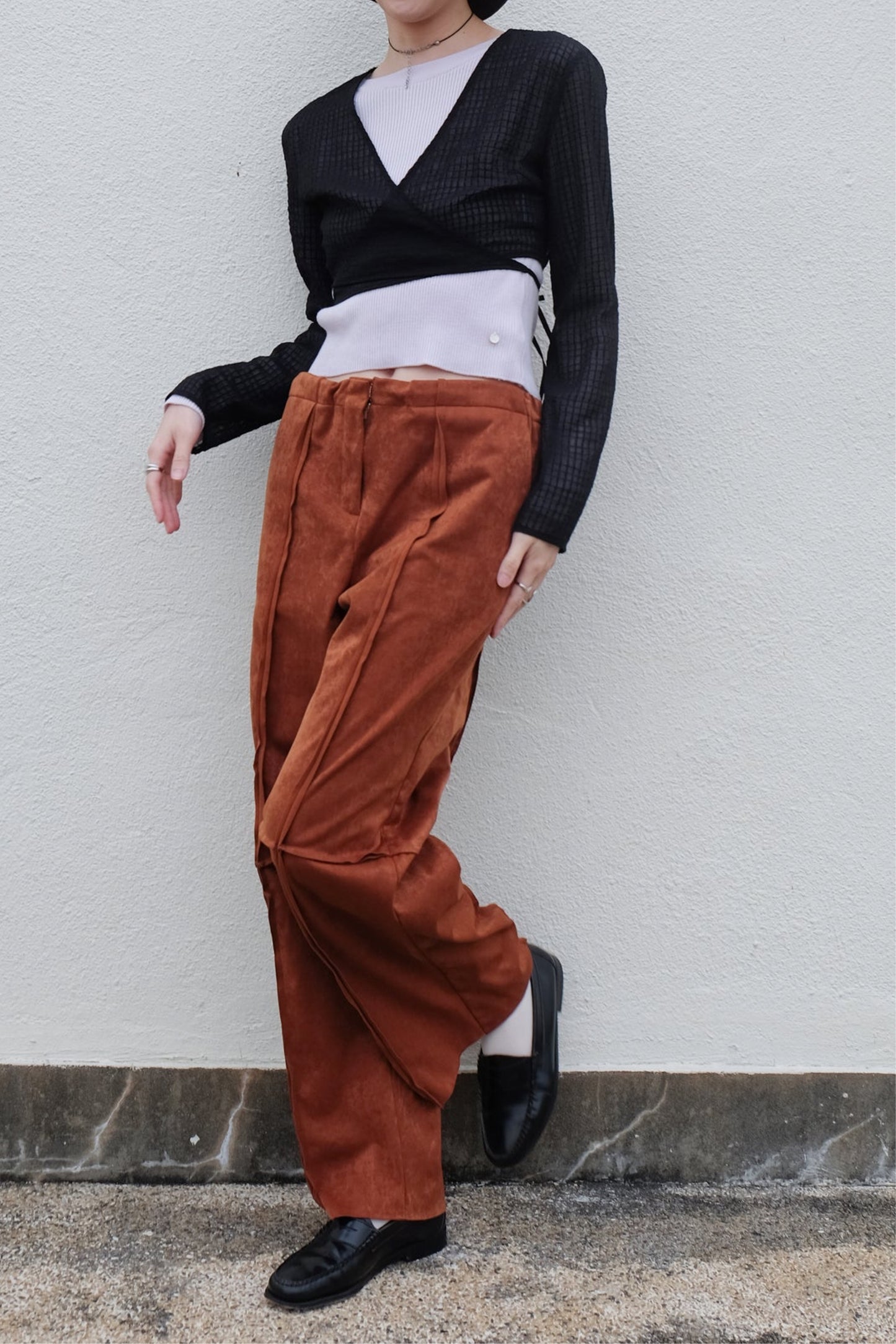Suede Raw Trimming Pants (Camel)
