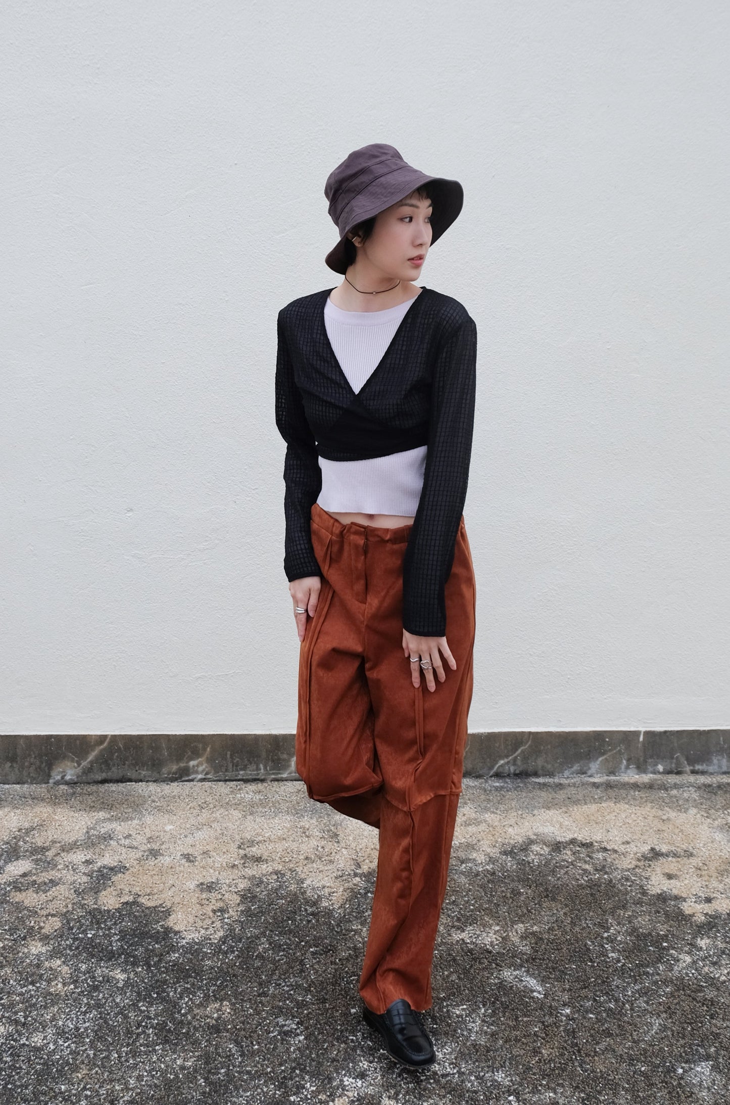 Suede Raw Trimming Pants (Camel)