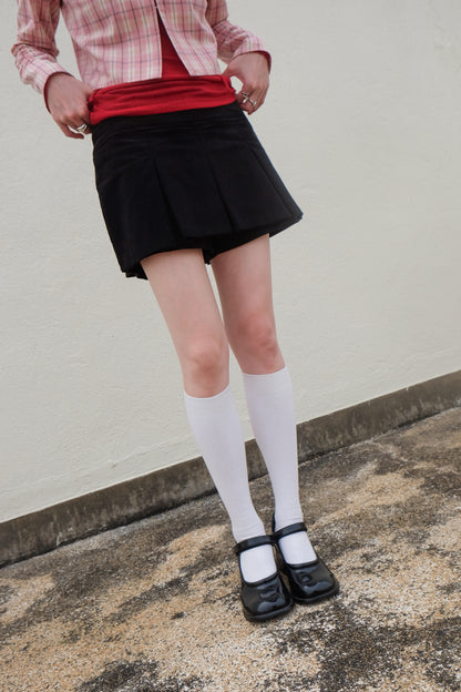 Double-layer Pleated Tennis Skorts (Black/ Camel)