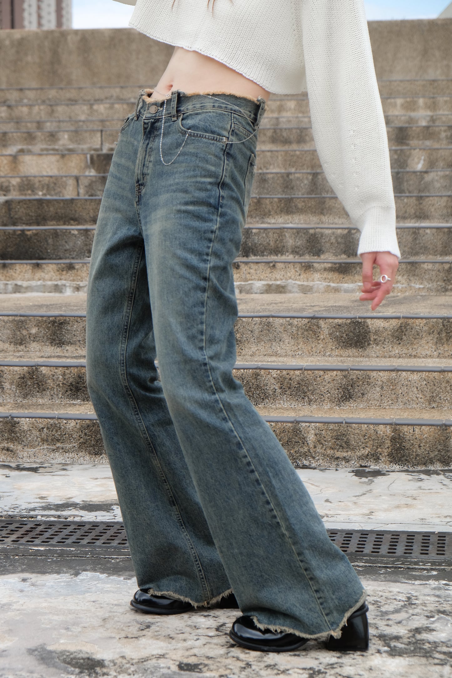 "Ayumi" Retro Bootcut Washed Jeans