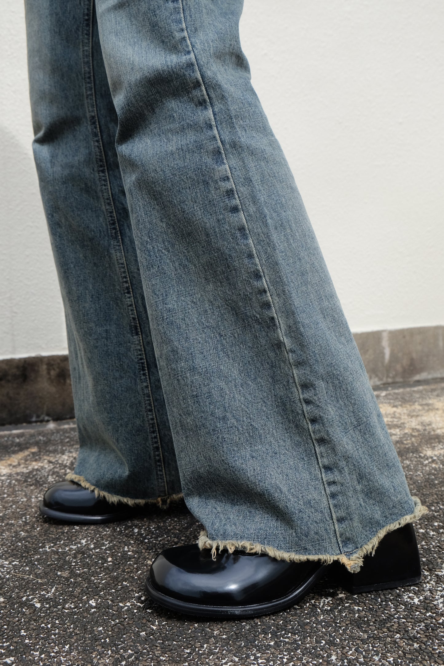 "Ayumi" Retro Bootcut Washed Jeans
