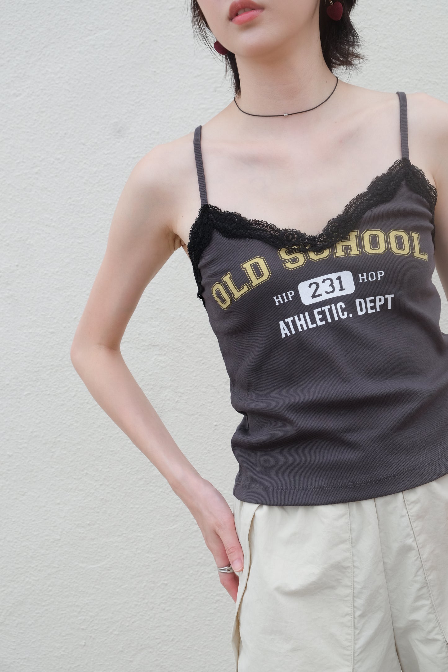 ✨推！"Old School" Lace Cami (Charcoal)