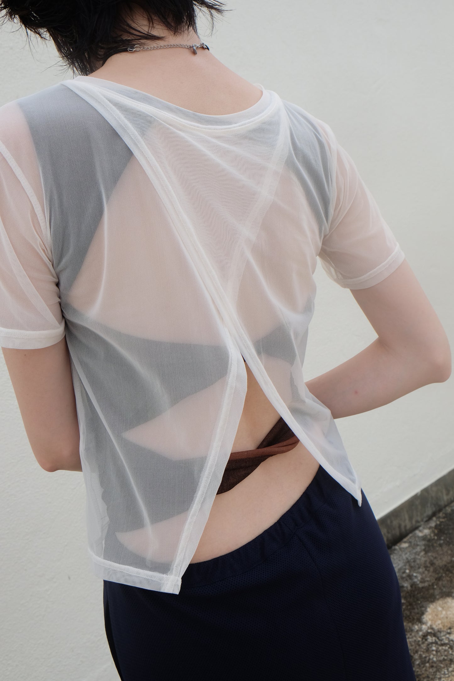Back-open Sheer Short Sleeves