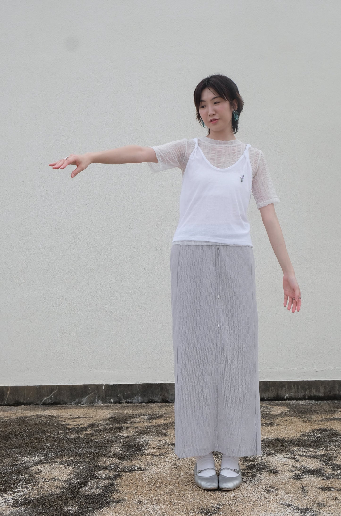 ✨推！Flower Embroidery Mesh Tank Top (White)