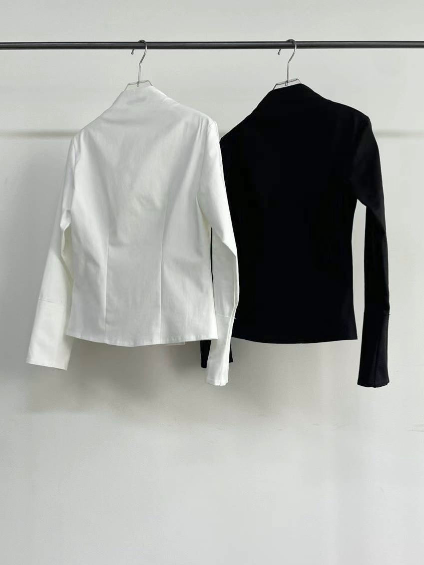 Victorian Flexible-button Blouse (Ivory)