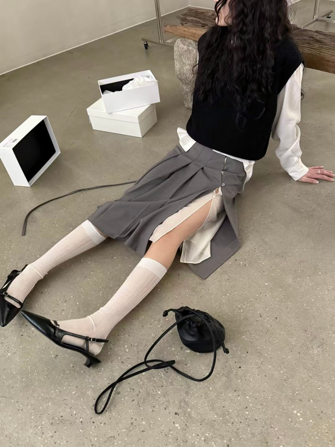 ✨推！"Winona" Double-layer Slit & Pleated Skirt (Grey)