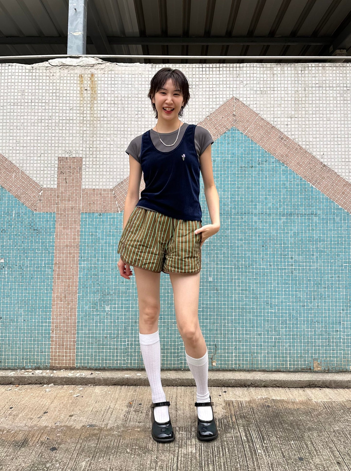 ✨推！Flower Embroidery Mesh Tank Top (Navy)