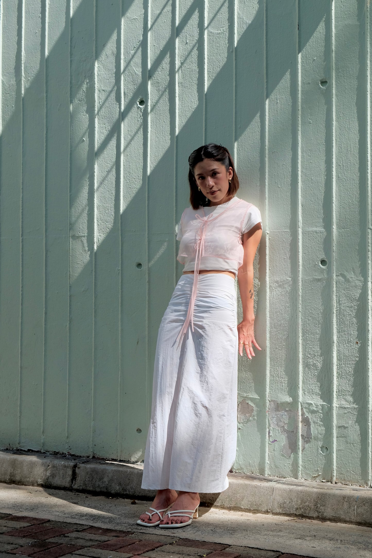"Kate" Ribboned Back-slit Skirt (White)