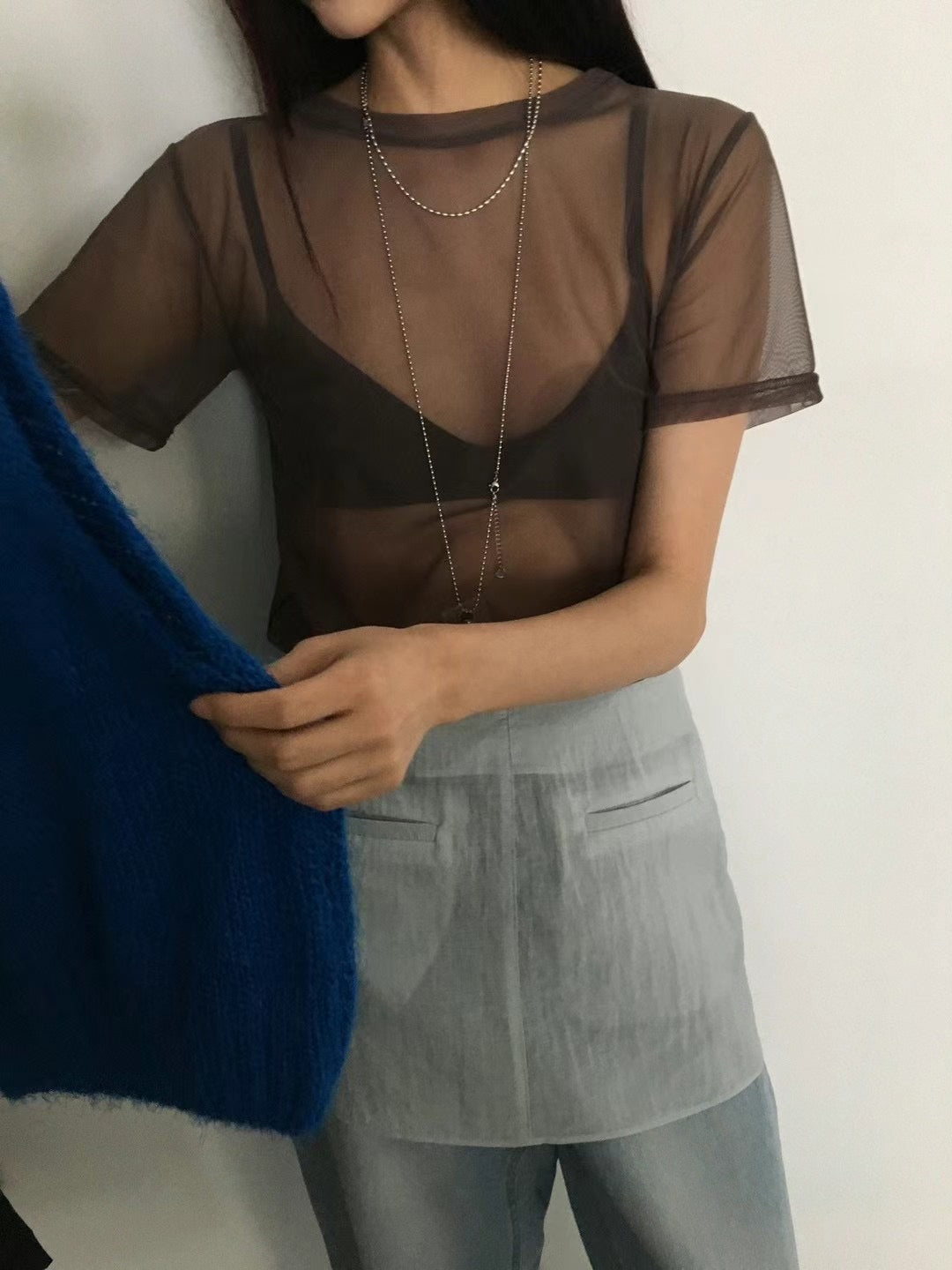 Back-open Sheer Short Sleeves