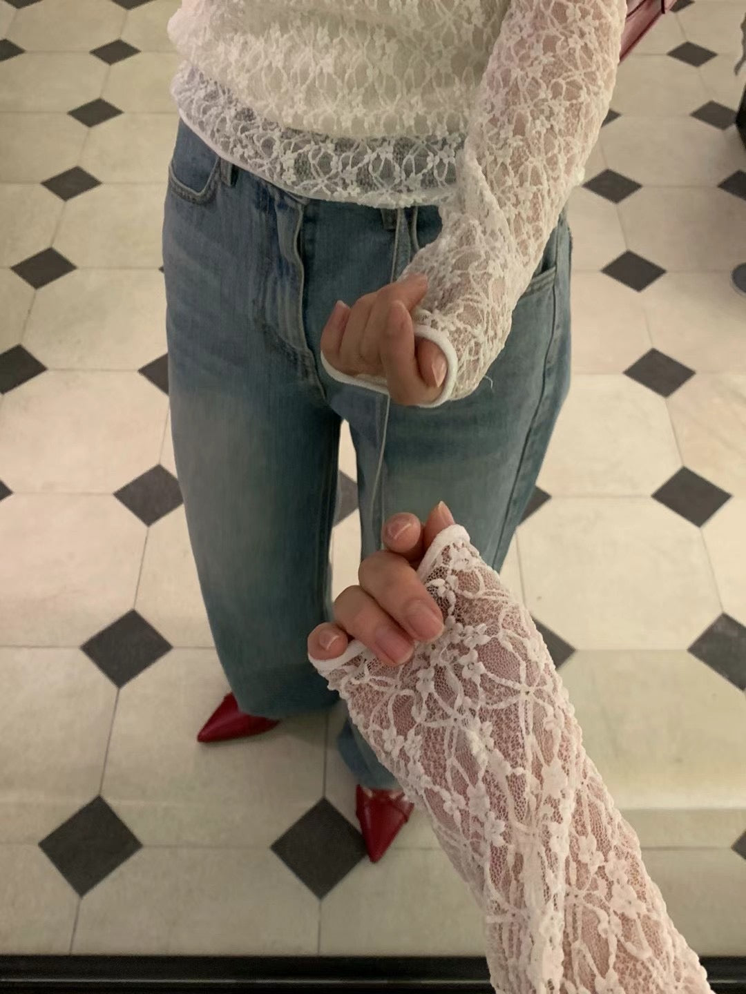 Scoop Lace Top (3 Colours)