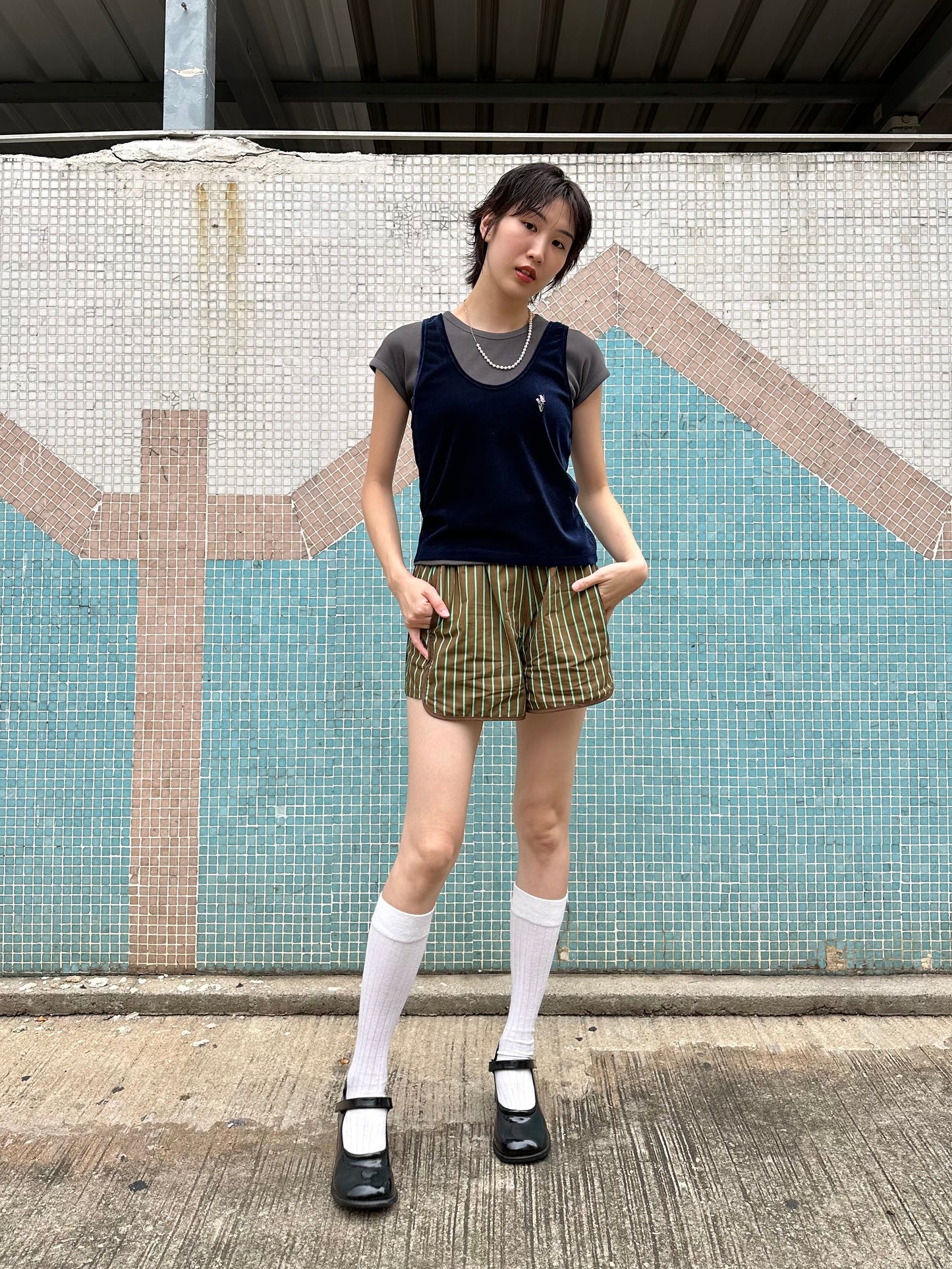 ✨推！Flower Embroidery Mesh Tank Top (Navy)