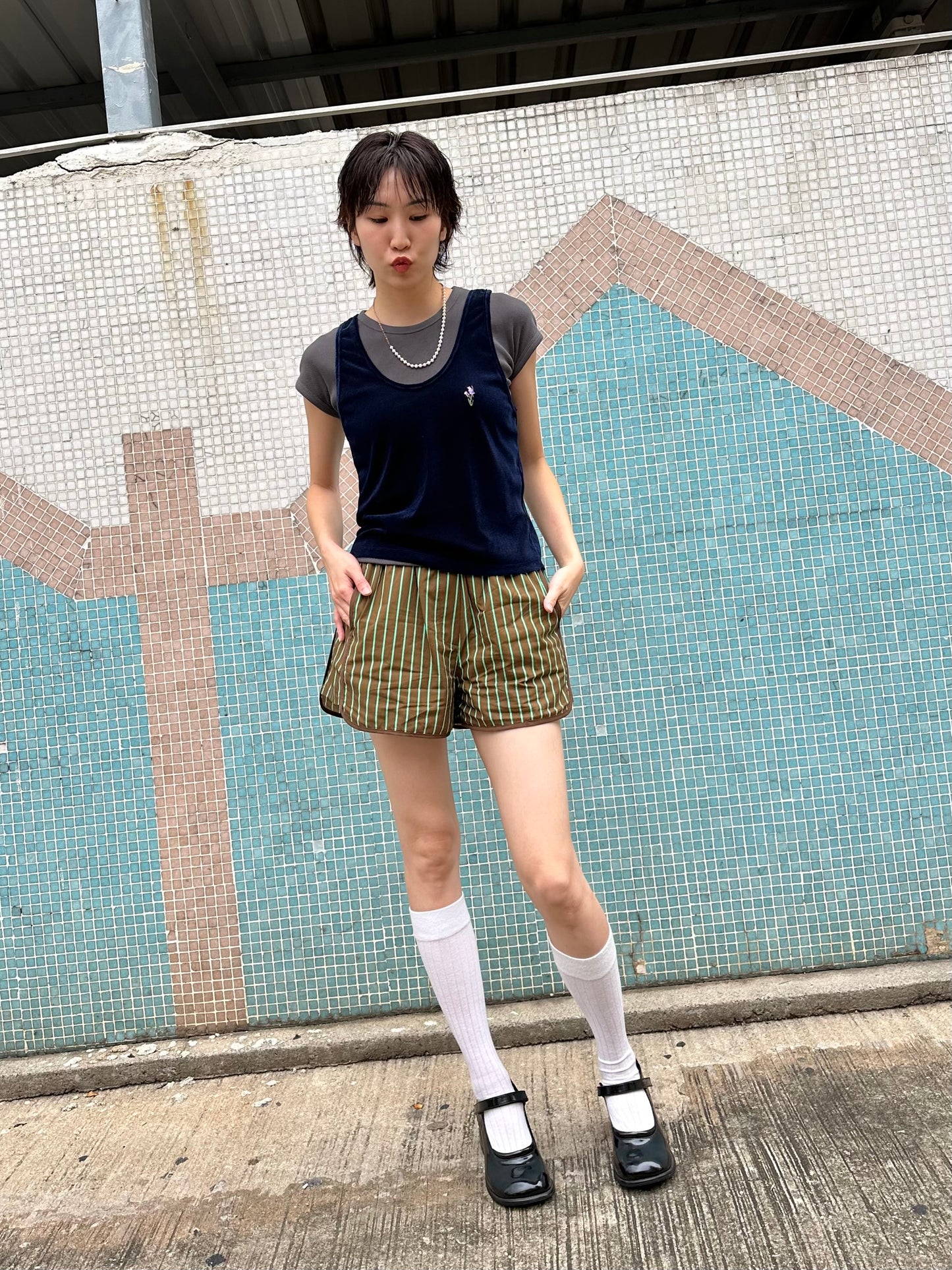 ✨推！Flower Embroidery Mesh Tank Top (Navy)